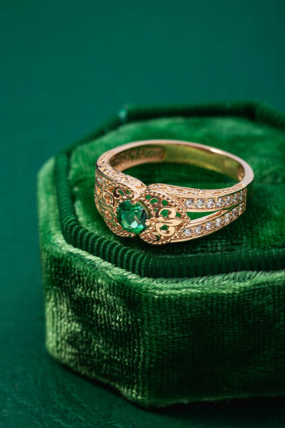 Emerald — piece 7