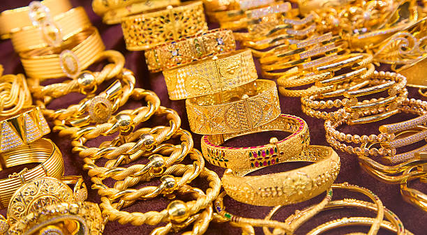 Gold — piece 3